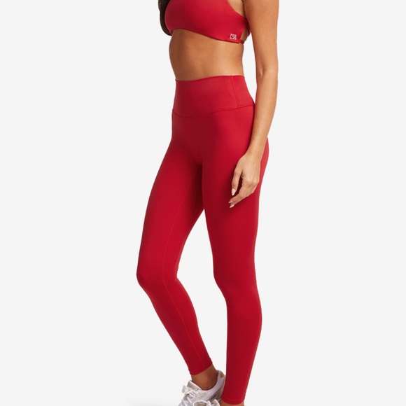 CSB SCRUNCH Serenity leggings in CHILLI (SOLD OUT) - Picture 3 of 4